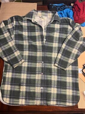 #82. Vintage 1980’s NY Jeans Green and Cream Plaid Button-Down 👕 made in the USA